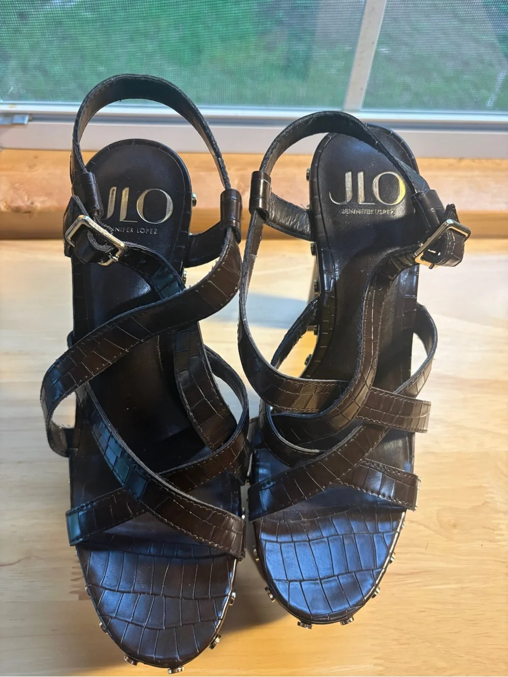 Jennifer Lopez Black Croc-Embossed Platform Sandals with Gold Stud Detail